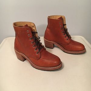 LIKE NEW Women’s “Clara” Boots by Red Wing Shoes